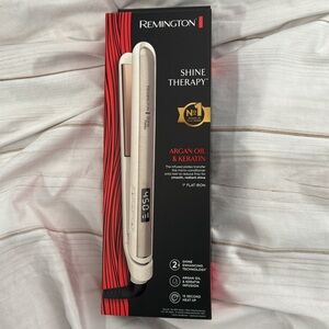 Remington hair straightener